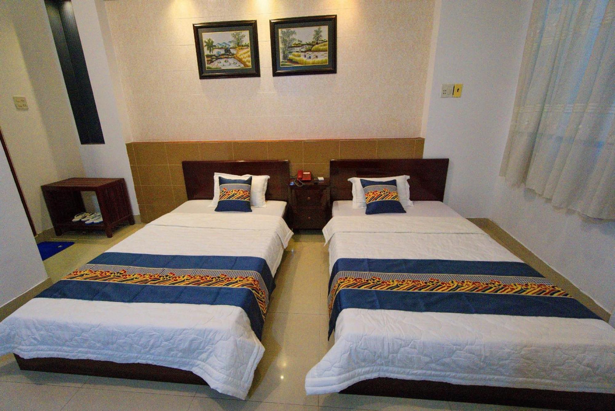 Hotel Hai Chau Chau Doc Exteriör bild